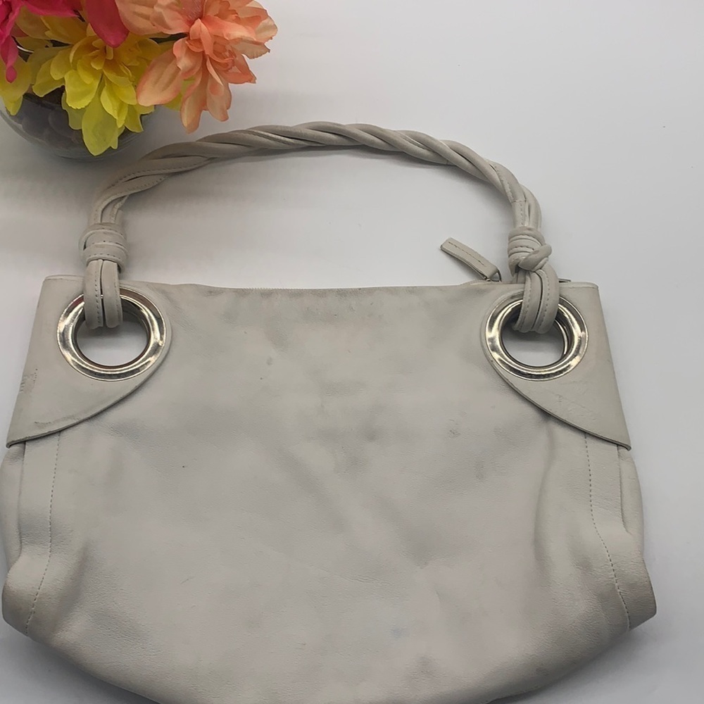 Tentazione Due Vintage White Leather Shoulder Bag - Made In Italy. Lp1467